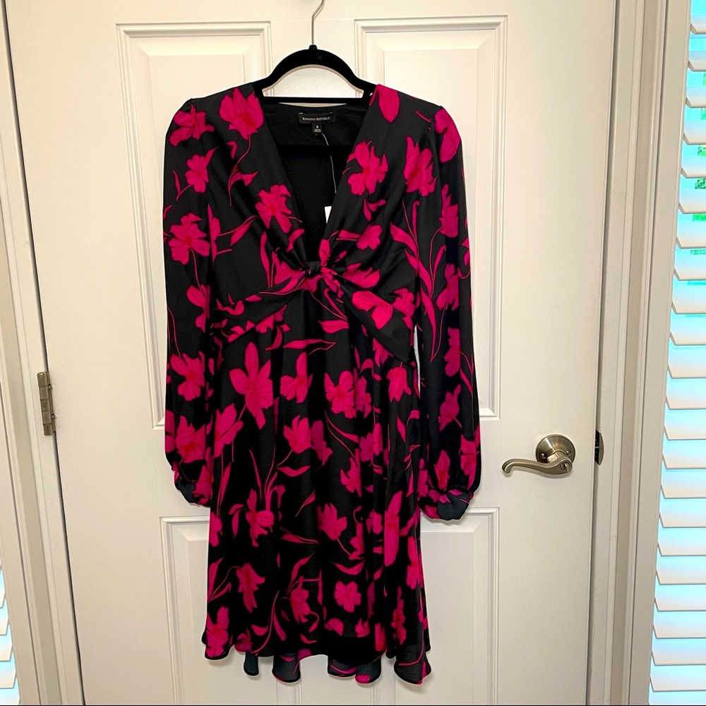 Black & Fuchsia Floral Print Cocktail Dress NWT, Never Worn